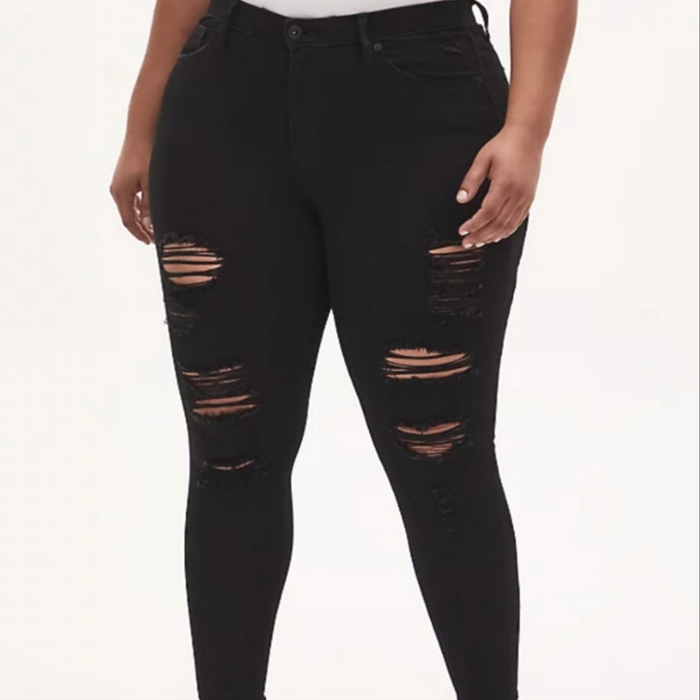 Torrid Sky High Skinny Jeans - Short
